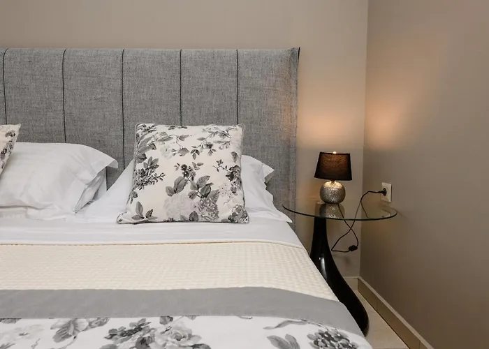 Louloudis Pool * Skala Rachoni (Thasos)